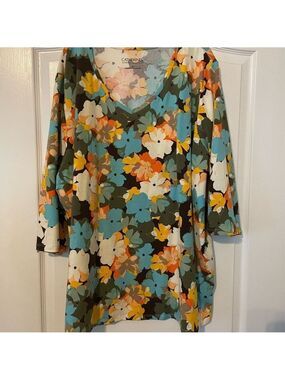 Catherines Floral Tunic - Multicolor